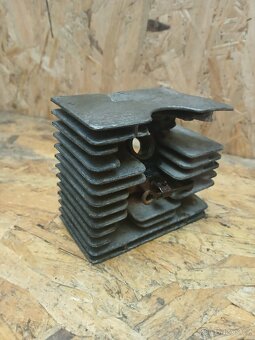 Babetta 207 hlava válce s dekompresorem - 2