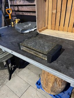 Prodám elektrický gril s žulovou deskou - 2