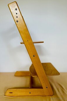 Rostouci zidle - 2