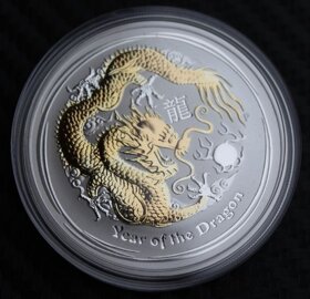 1 oz Rok Draka 2012 zlacený reliéf stříbrná mince - 2