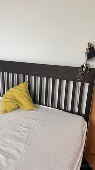 Postel IKEA IDANÄS 180x200 cm – tmavě hnědá - 2