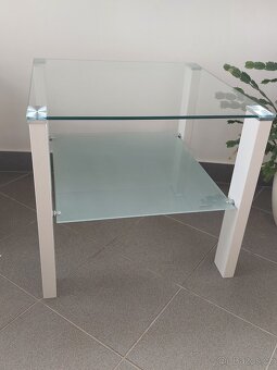 konferenční skleněný stolek - 2