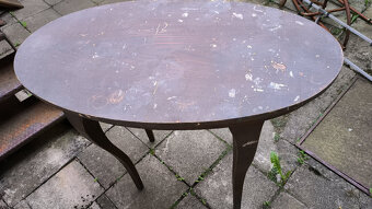 Oválný stůl - starý, retro - materiál dřevo - 2