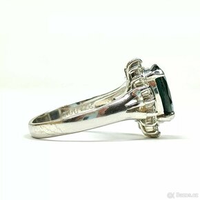 LUXUSNÍ PLATINOVÝ DIAMANTOVÝ PRSTEN SE SAFÍREM - 2