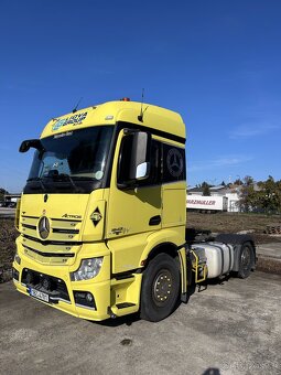 Mercedes Benz Actros - 2