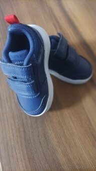 Botasky Adidas vel.19 - 2