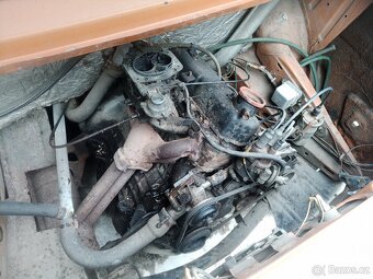 Prodám motor škoda 120 bez výfukového potrubi - 2