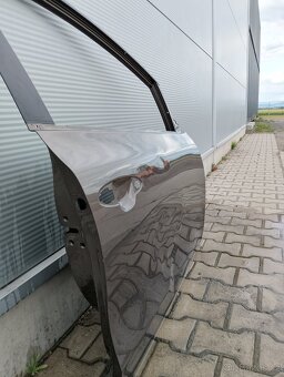 Pravé přední dveře Kia Ceded 12-18 - 2