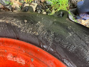 Zetor 4011 kola - ráfky W12x28, hvězdice nebo možno zvlášť - 2