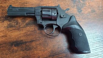 Flobert revolver ALFA 641 cal. 6mm - 2
