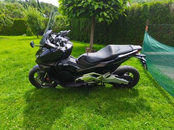 Honda Forza 750 ABS,TC (2022) TOP stav, jako nová, 16 tis.km - 2