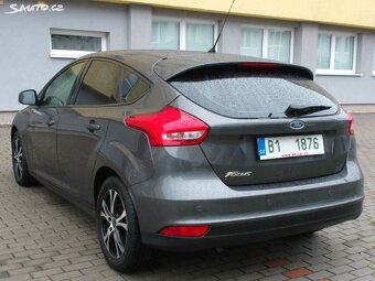 Ford Focus 1,6 16V hatch. parksenzory,BT,nové rozvody - 2