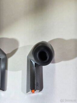 Samsung galaxy buds 3 pro černý - 2