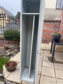 Prodám průmyslovou šatni skriňku - 2