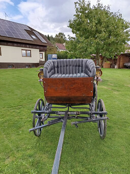 Kočár za koně - 2