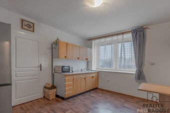 Pronájem rodinného domu s dvorem v Únanově, RD 2+1 Únanov - 2