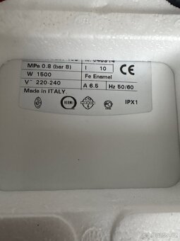 Elektrický bojler REGENT 10 l – malý, 1500 W - 2