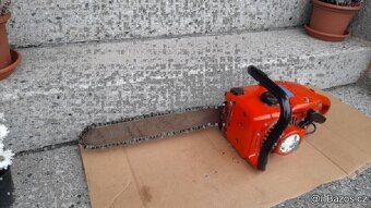 Stará historická motorová pila Dolmar 118 - 2