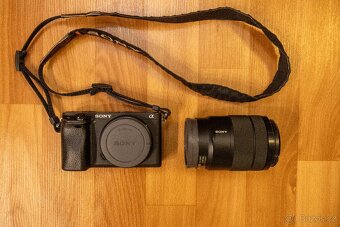 Sony Alpha A6400 + 18-135 mm OSS 4.8462 - 2