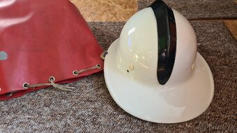 Stará historická hasičská helma přilba - 2