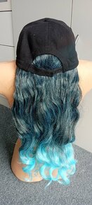 Nová kšiltovka s vlasy - 2