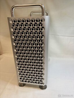 NEJ Mac Pro Xeon 3,5GHz 8jádro SSD FLash ZÁRUKA až 384ram - 2