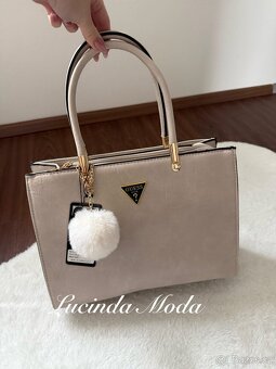 Krémová Guess kabelka - Turecko - 2