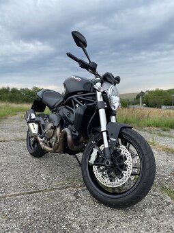 Ducati Monster 821 - 2