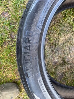 Zimní pneu 2ks 235/45 r19 - 2