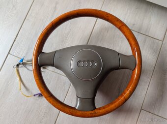 Dřevěný volant Audi - 2