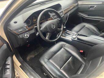Mercedes Benz E200 NGT W212 Originál CNG 2012 - 2