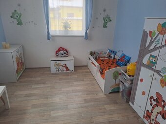 Sestava 4 ks  - nábytek do dětského pokoje - 2