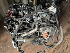 Kompletní motor 8H01 1.4 e HDi Peugeot Citroen - 2