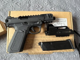 Airsoft pistol AAP-0c záruka do 16.10.2025 - 2