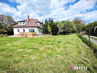 Na prodej RD 5+KK Říčany u Prahy s parcelou 876 m² - 2