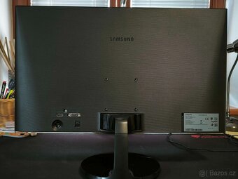 Monitor Samsung S24F350FHU - 2