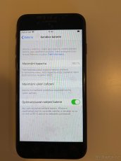Apple iPhone 8 64GB Space Gray - 2