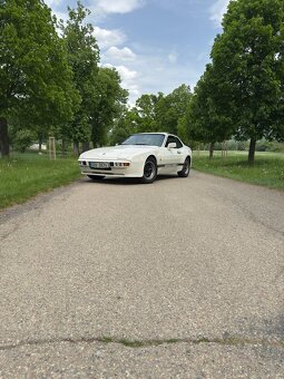Porsche 944 - 2