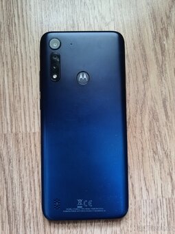 Motorola Moto G8 Power Lite 4/64 GB - 2