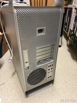 Apple Mac Pro A1186 - 2