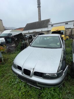 Seat Leon na náhradní díly - 2