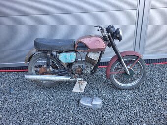 ČZ 350/472 s doklady - 2