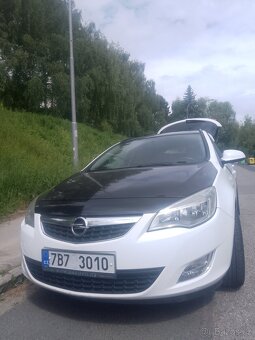 Opel Astra - 2