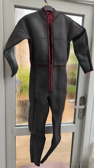 Potápěčský neopren velikost M/L tl. 3,5 - 2
