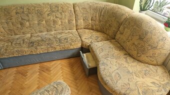 Rohová sedačka s křeslem a taburetem - 2