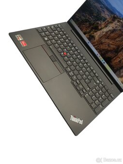 Lenovo think pad E16 G1 ( 12 měsíců záruka ) - 2