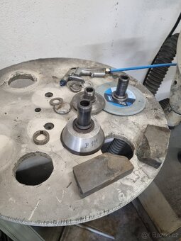 Nástrojová bruska Deckel S1 - 2