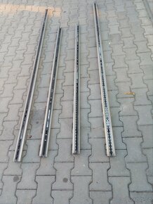 Mercedes Viano Vito - posuvné kolejnice pro sedačky - 2