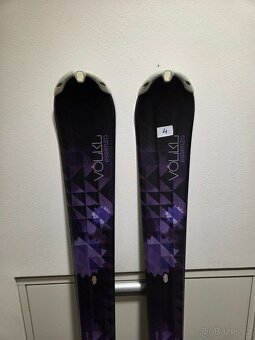 Sjezdové carvingové lyže Volkl Essenza 153 cm - 2