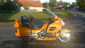 Honda Goldwing 1800 ABS - 2
